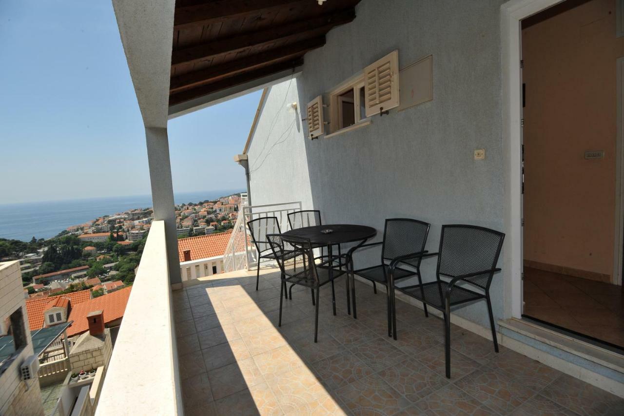 Banana Dubrovnik