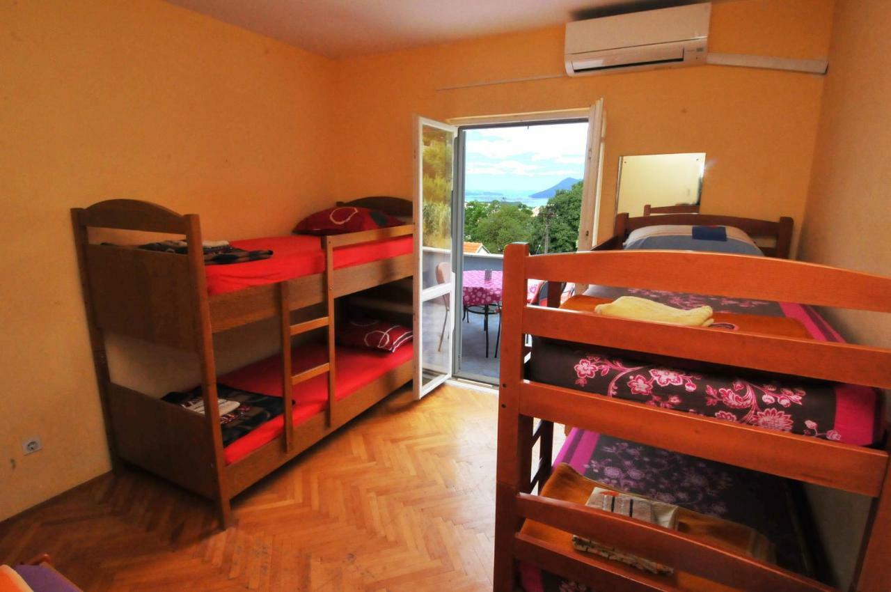 Banana Guest house