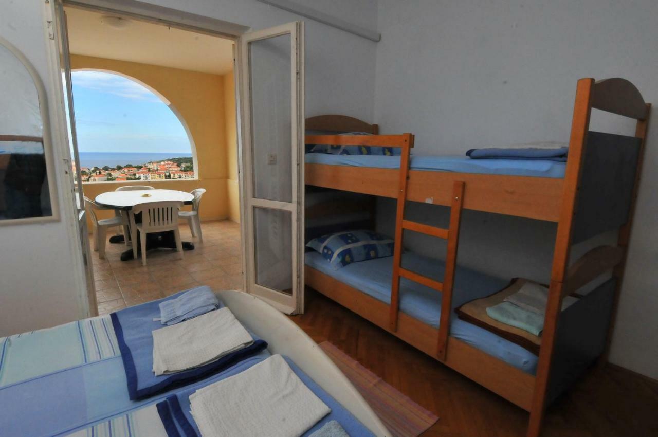 Banana Guest house